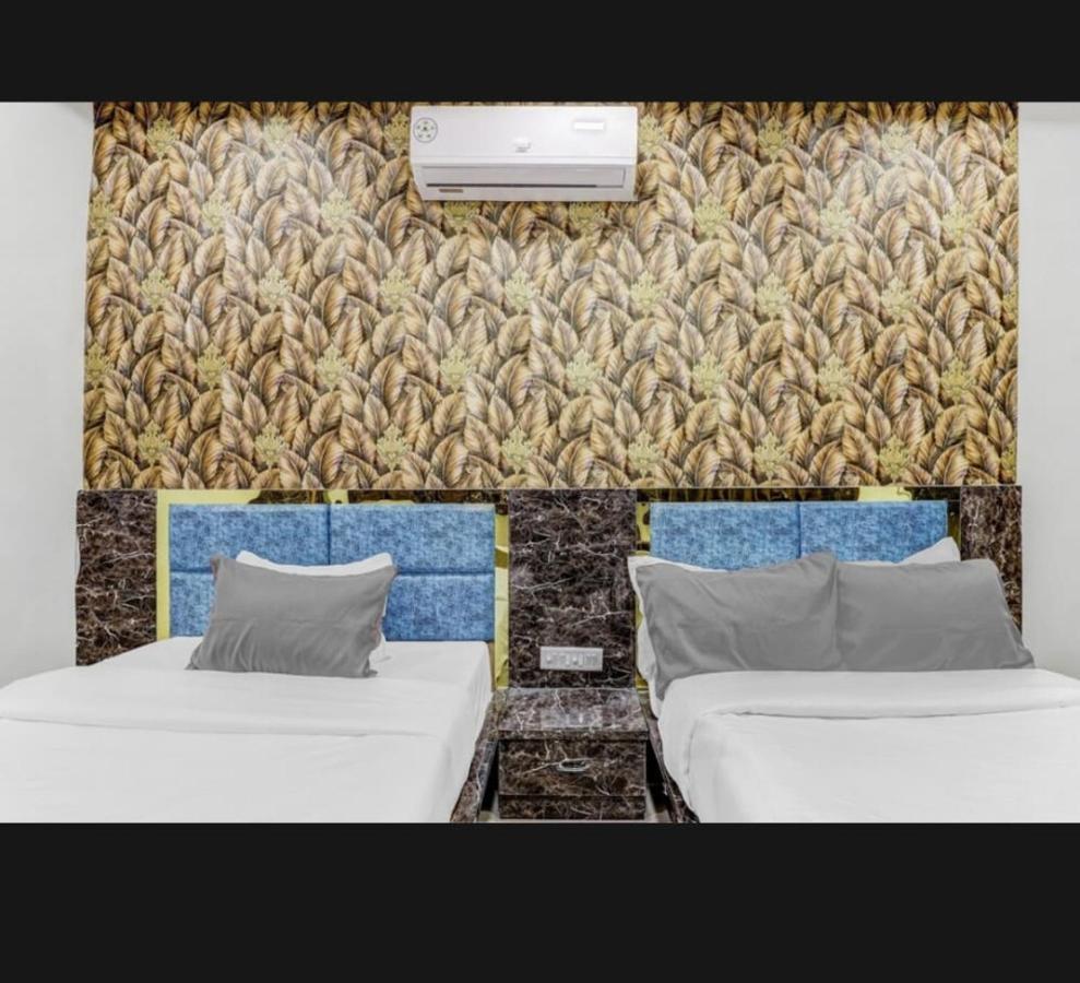 Hotel Bhavya Residency Ahmedabad Exterior photo