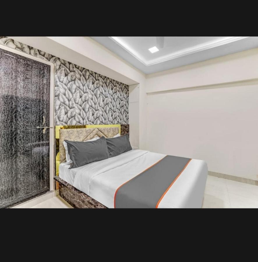 Hotel Bhavya Residency Ahmedabad Exterior photo